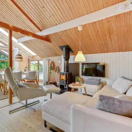 Holiday home Swenki - 29km From The Sea In Western Jutland By Interhome *
