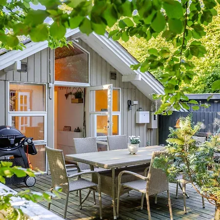 펜션 Swenki - 29km From The Sea By Interhome Toftlund